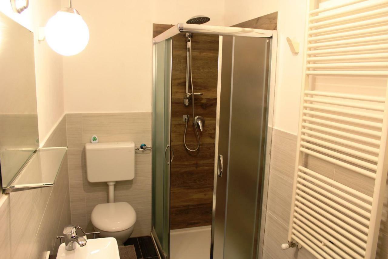 Tavernetta Jolie Apartment Пескара Екстериор снимка